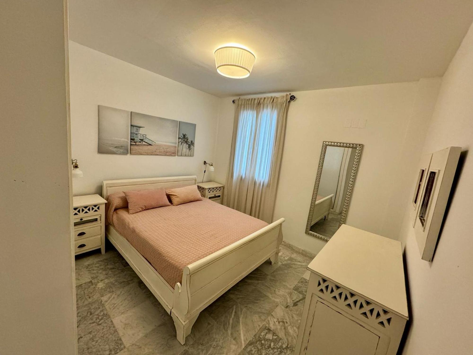 Apartamento Universal La Linea de la Concepcion Bagian luar foto